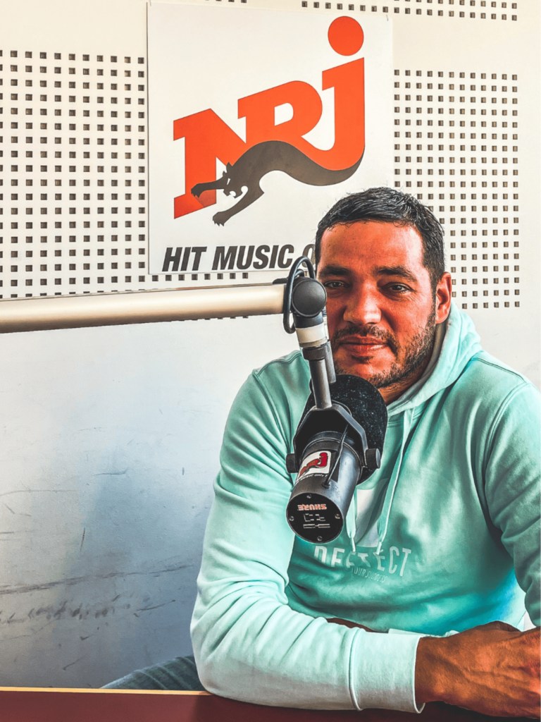 Anthony Desjardins interview radio NRJ